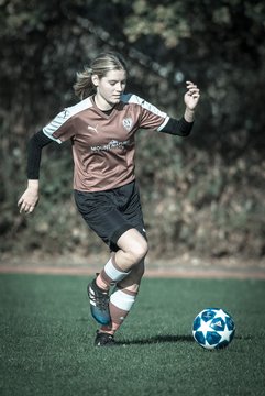 Bild 2083 - B-Juniorinnen Halstenbek-Rellingen - Hamburger SV 2 : Ergebnis: 3:8